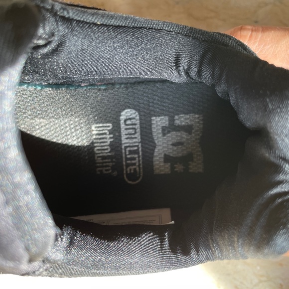 DC Black Shoes - Picture 13 of 17